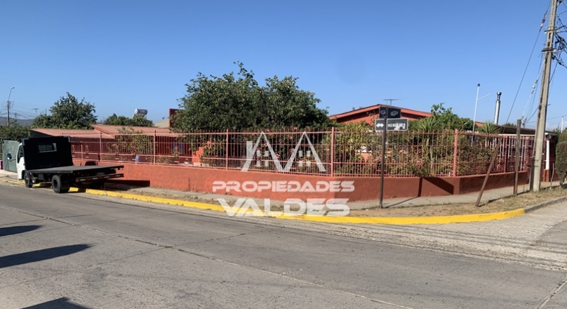 Casa de 147 mts2 Construidos y 477 mts2 totales. Quilpué